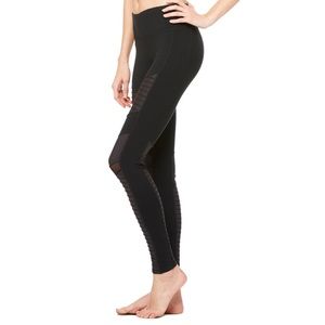 Alo Yoga Full Length Moto Leggings Size M